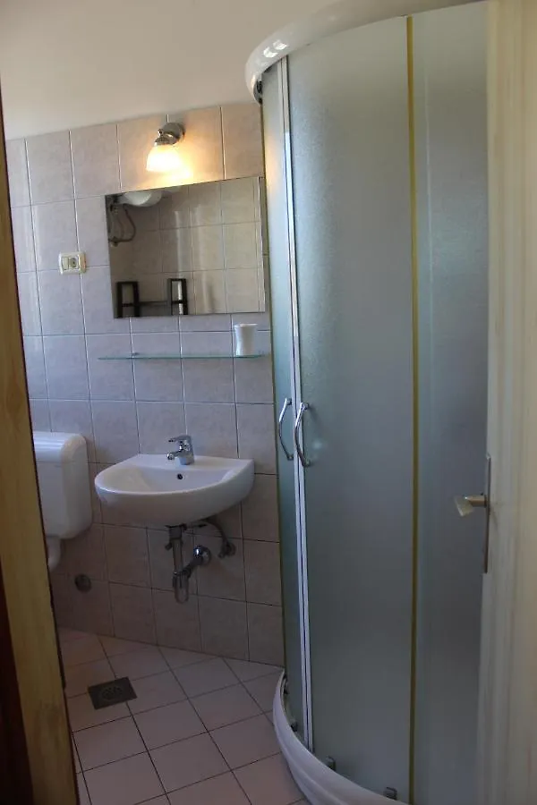 Casa Monte Mulini With Parking Rovinj Apartment
