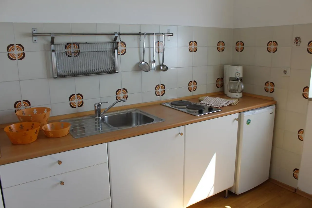 Apartment Casa Monte Mulini With Parking Rovinj