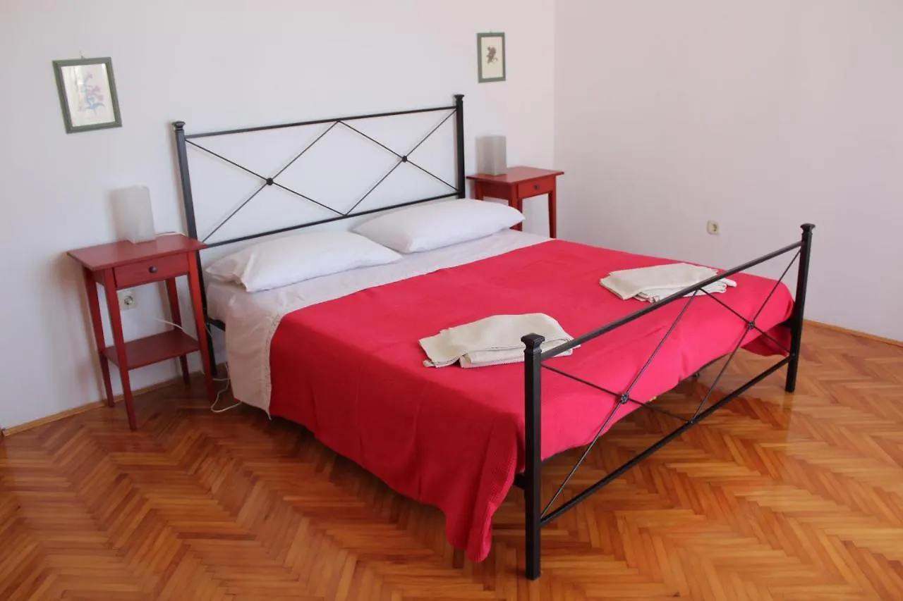 Apartment Casa Monte Mulini With Parking Rovinj Croatia
