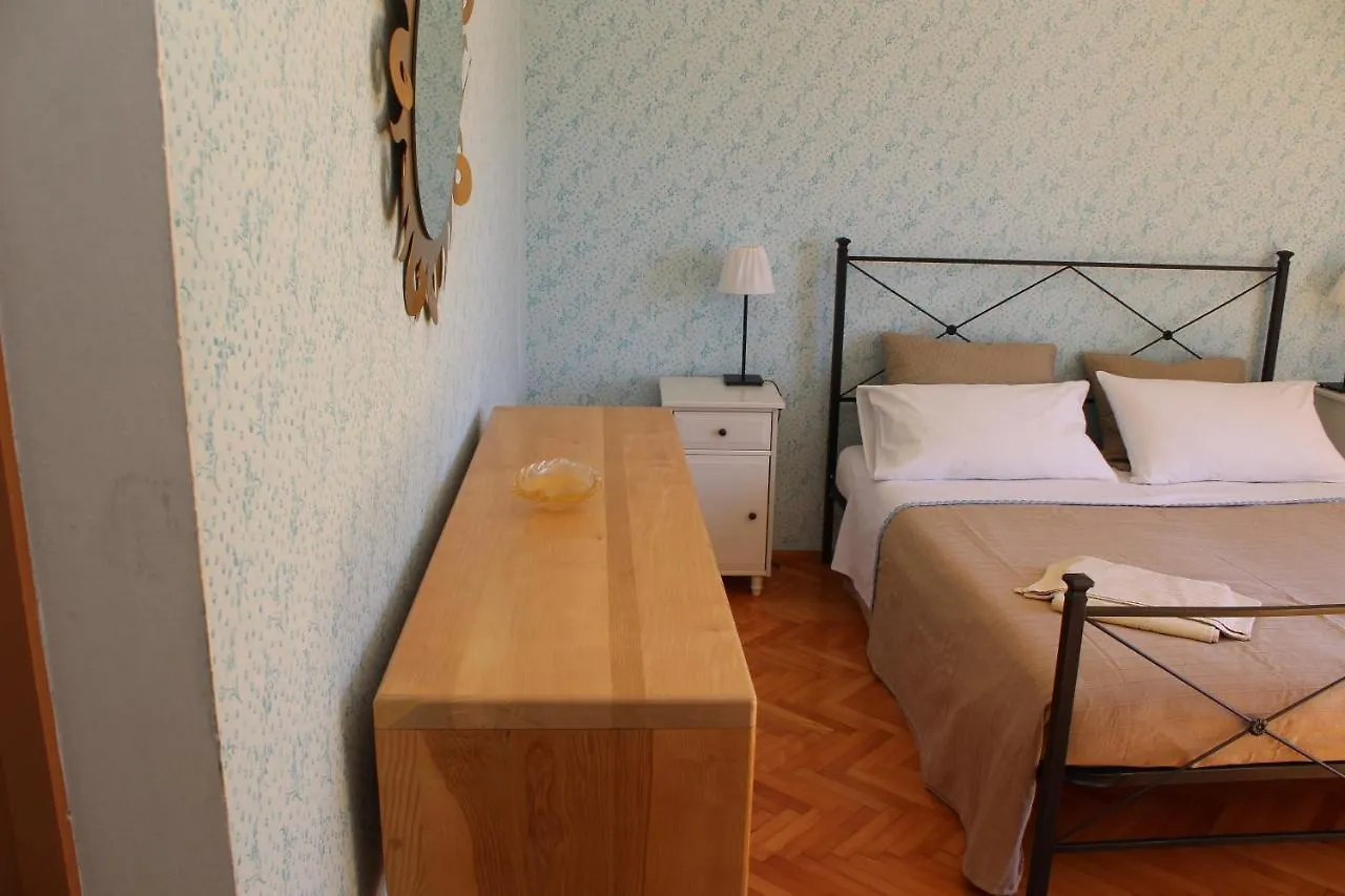 Casa Monte Mulini With Parking Rovinj